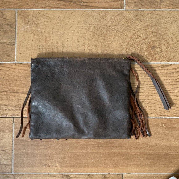 Jennifer Haley - Leather Clutch with fringes - Picture 2 of 3